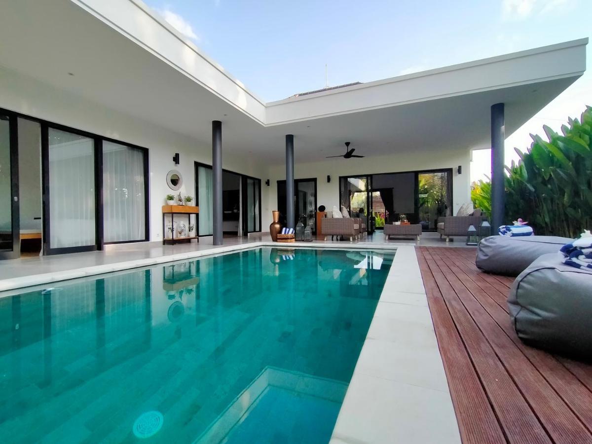 Villa Ataya Lovina  Exterior photo